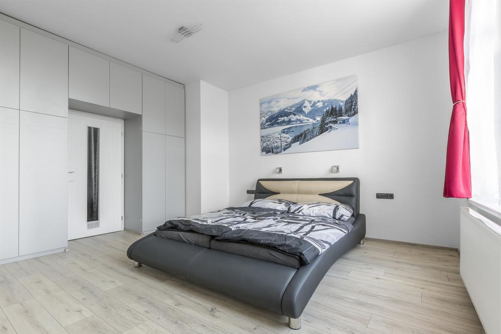 Apartsee Halkova 比尔森 外观 照片